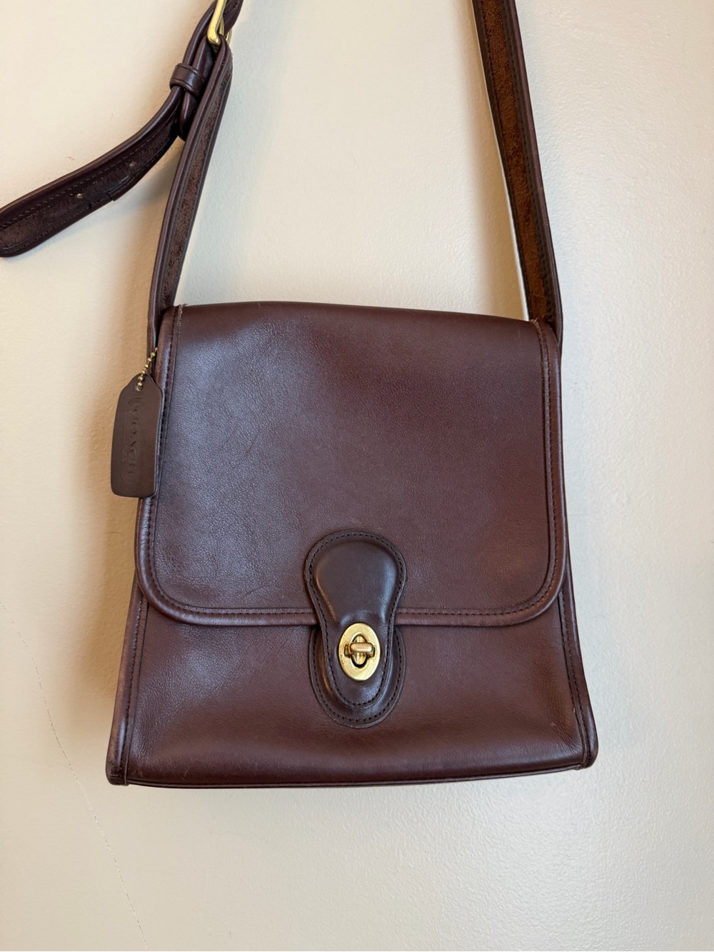 VINTAGE COACH Shelburne Flap 9038 Mahogany Leather Crossbody 90’s Purse Bag